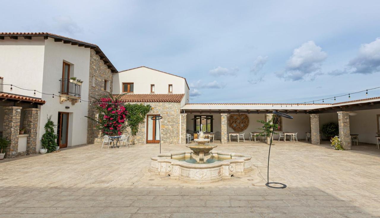 La Corte Del Sole Brucanuova Exterior photo
